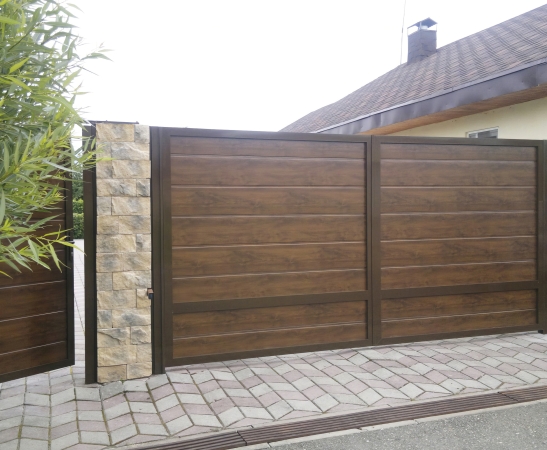 Распашные ворота в Новороссийске