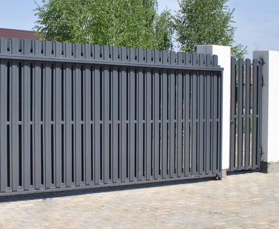 Ворота из штакетника в Новороссийске